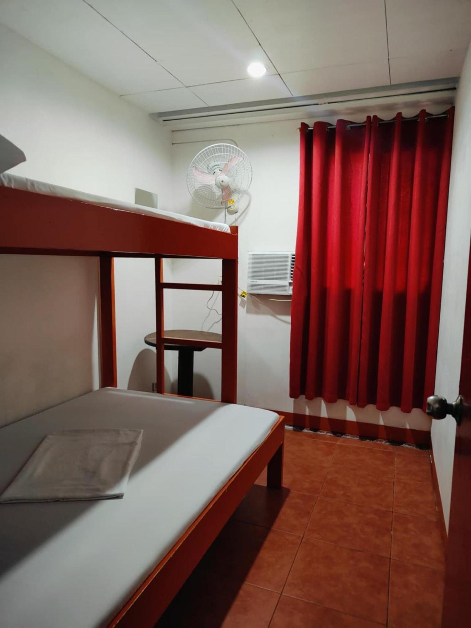 Stay Malate Manila Exterior photo